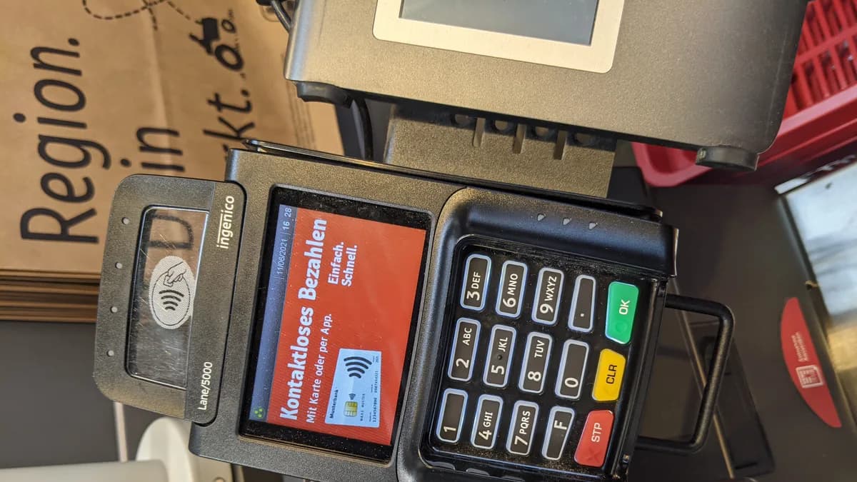 Payment terminal used for a subscription purchase